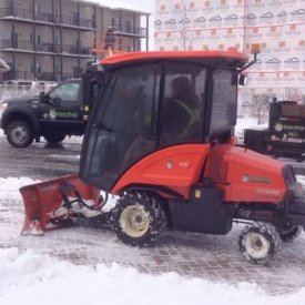 Side walk snow removal